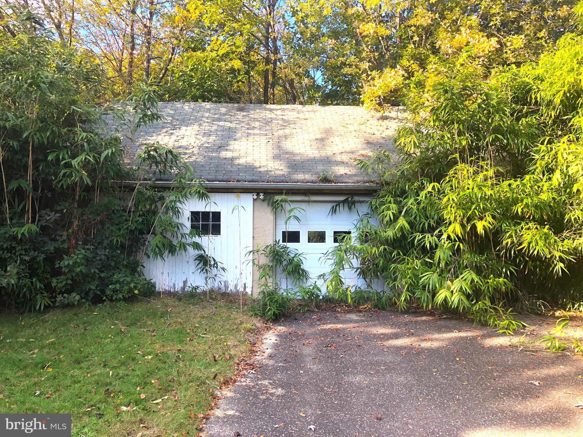 360 Harmony Road Gibbstown, NJ 08027 - Photo 7 of 22