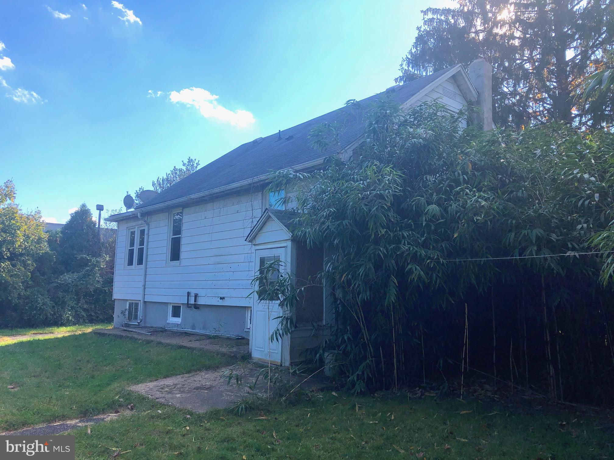 360 Harmony Road Gibbstown, NJ 08027 - Photo 8 of 22