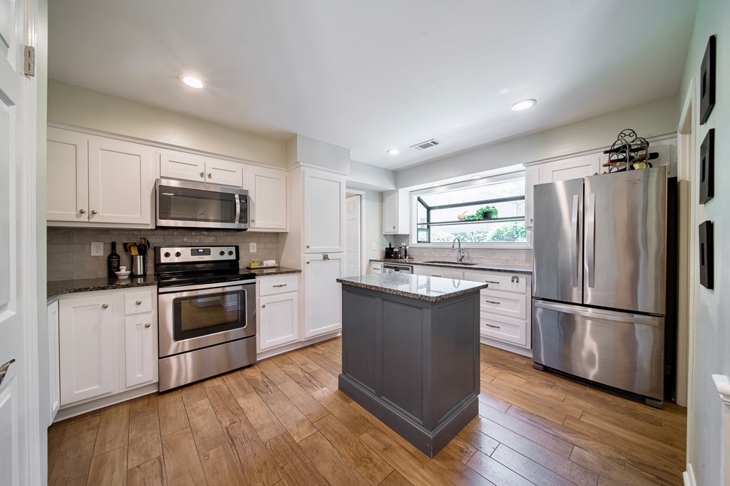 6237 Seminary Road Columbus, GA 31904 - Photo 15 of 53 Kitchen