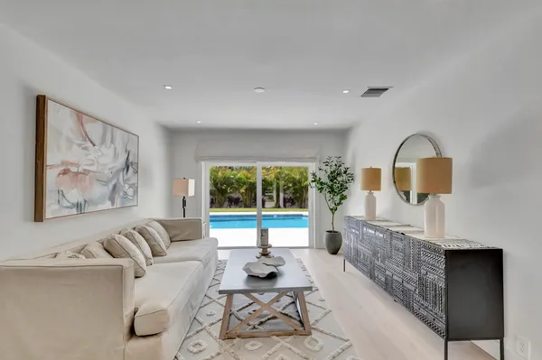 $15,750 | 530 Northwest 14th Street, Delray Beach, FL 33444