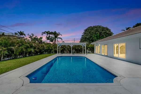 $15,750 | 530 Northwest 14th Street, Delray Beach, FL 33444