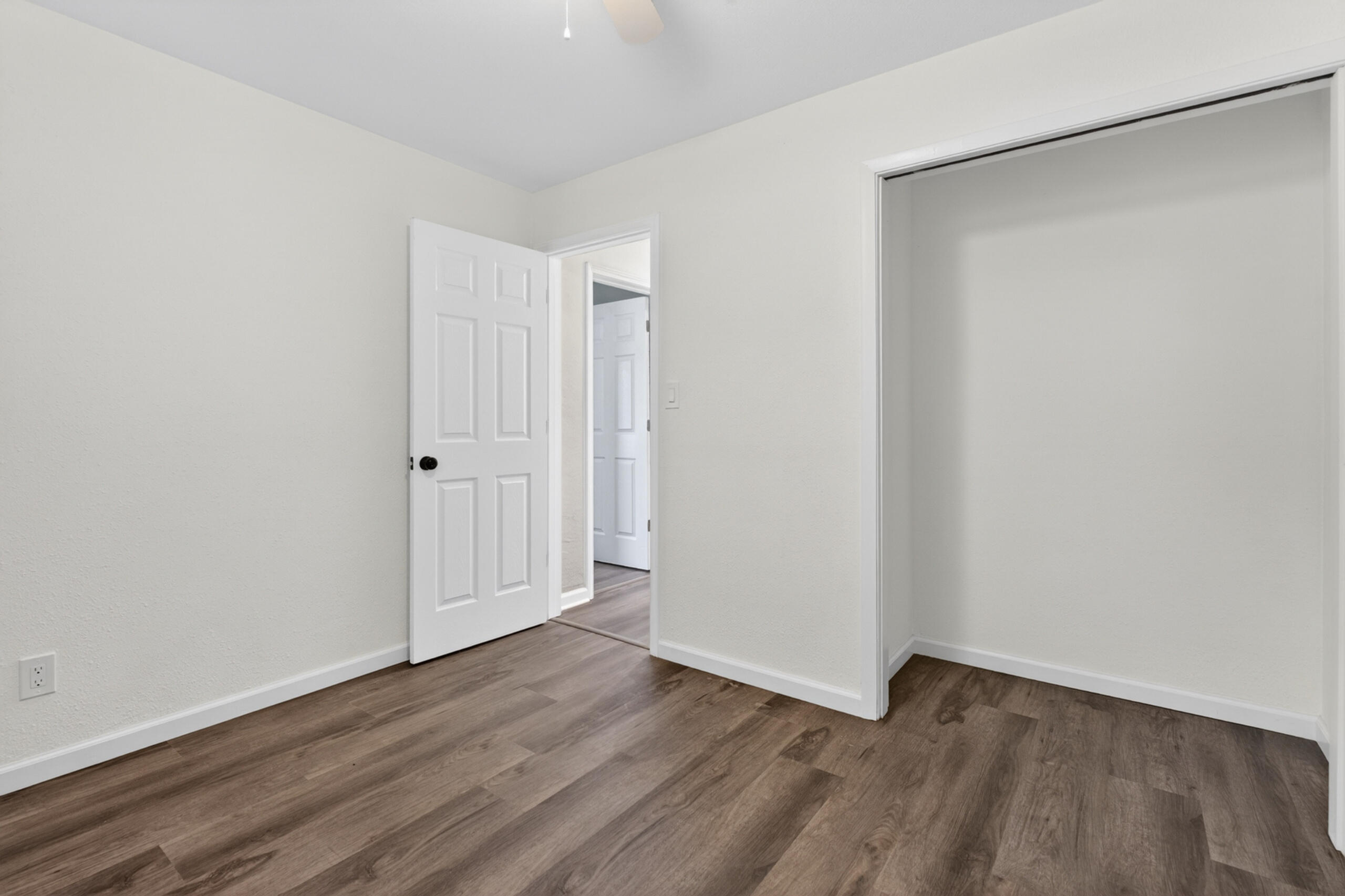 670 Shrewsbury Road Mary Esther, FL 32569 - Photo 13 of 48 017_670 shrewsbury road-12