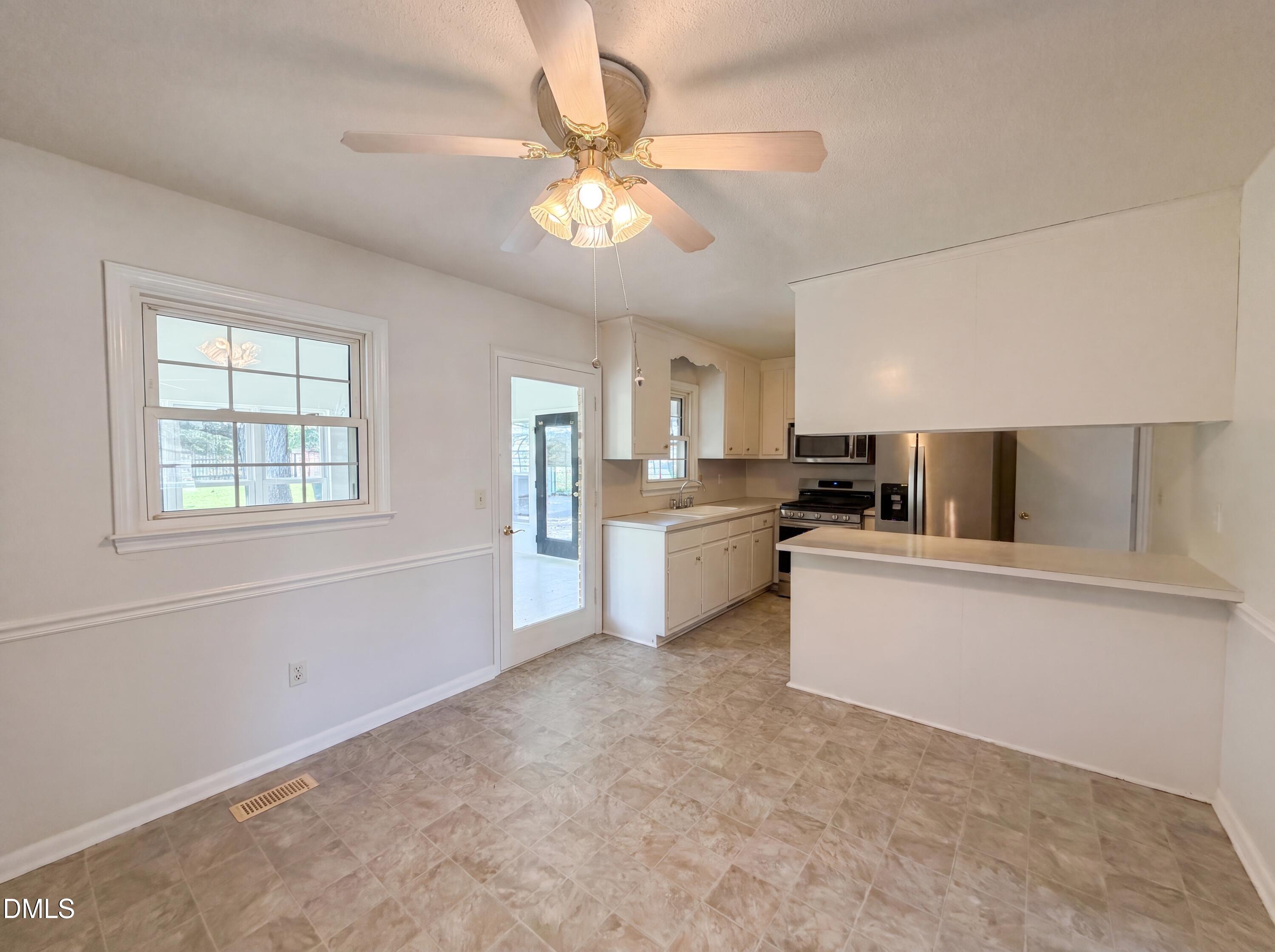 2611 Freemont Road Durham, NC 27705 - Photo 7 of 17