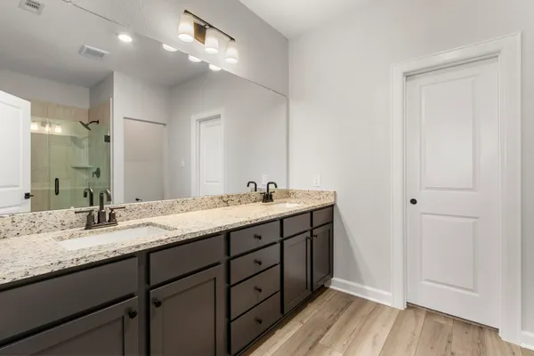 $2,950 | 14001 Starboard Reach Drive, Texas City, TX 77510