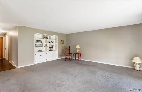 $219,900 | 2174 Parker Boulevard, Tonawanda, NY 14150