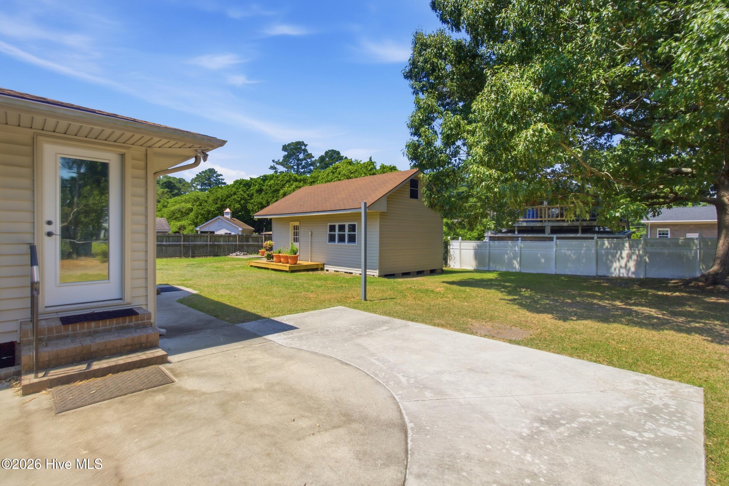 6364 Niblick Road Grifton, NC 28530 - Photo 41 of 42 Back door entrance