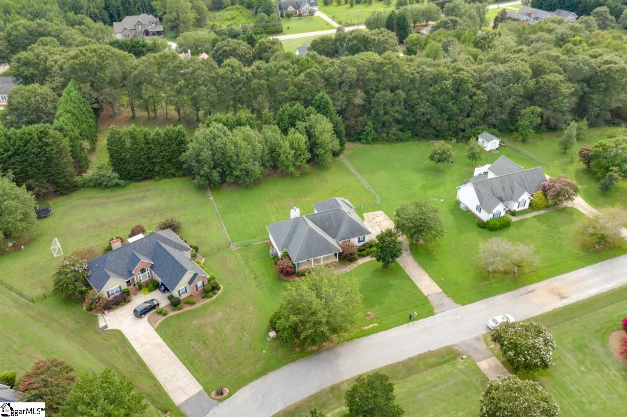 320 Smithfield Drive Anderson, SC 29621 - Photo 21 of 25 Gallery Image 21