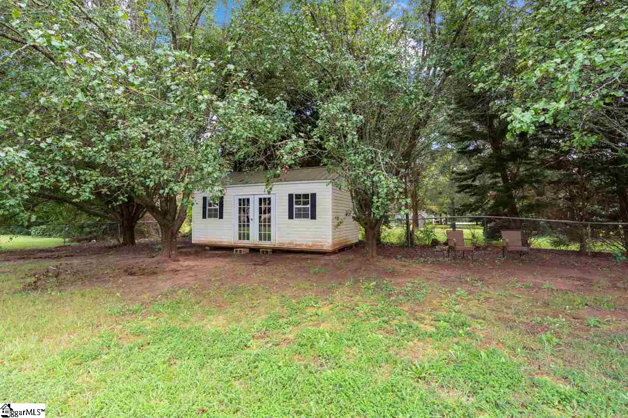 320 Smithfield Drive Anderson, SC 29621 - Photo 4 of 25 Gallery Image 4