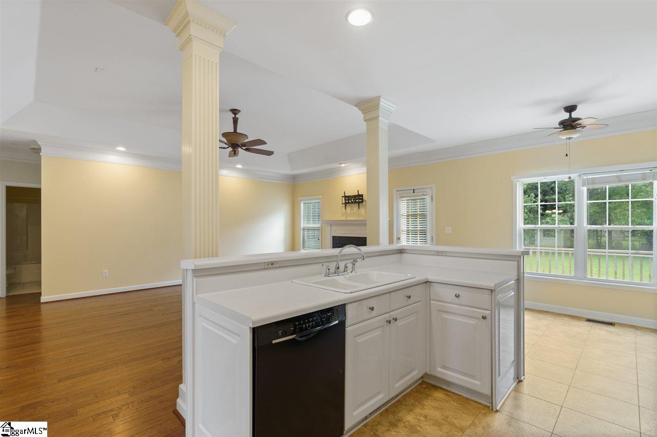 320 Smithfield Drive Anderson, SC 29621 - Photo 10 of 25 Gallery Image 10