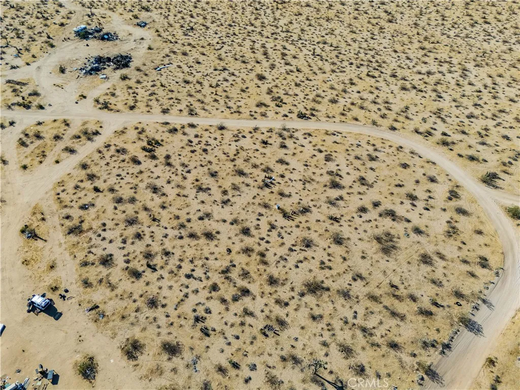 6311431 Sunset Road Joshua Tree, CA 92252 - Photo 8 of 15
