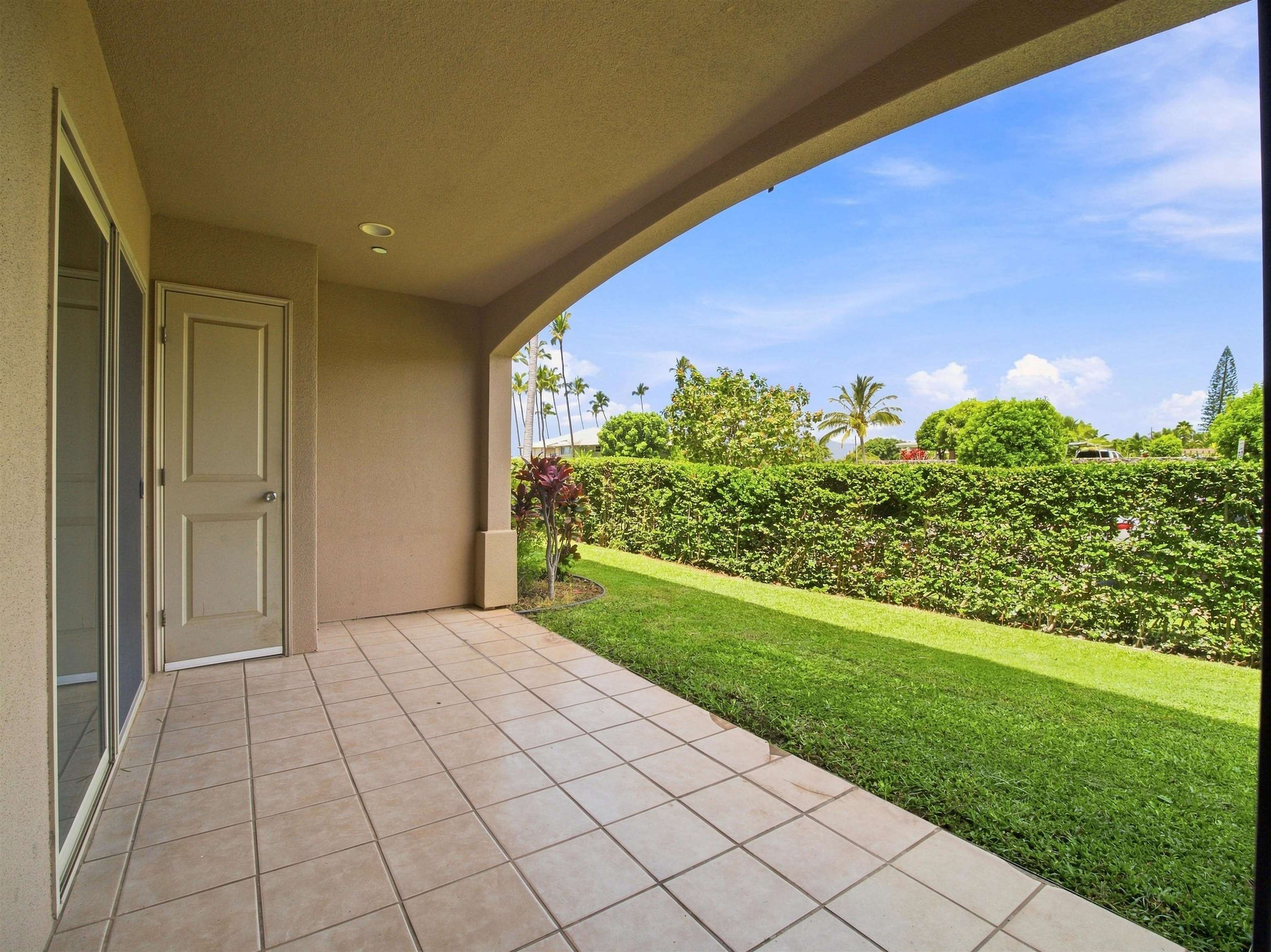 44 Kanani Road, Unit 2103 Kihei, HI 96753 - Photo 6 of 44 Gallery Image 6