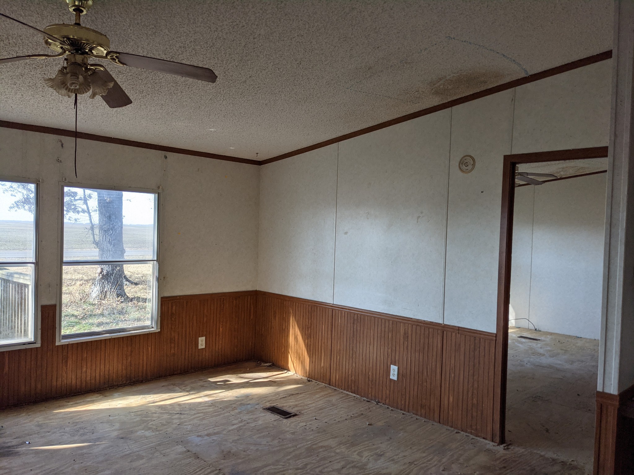 1001 County Line Road South Elora, TN 37328 - Photo 3 of 9 a view of an empty room with a window