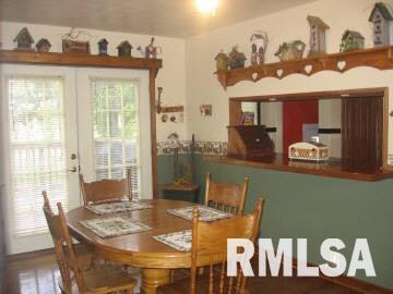 1006 Rt 15 Street Ashley, IL 62808 - Photo 12 of 12