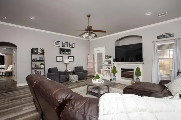 $284,950 | 5902 South Milam Street, Amarillo, TX 79118