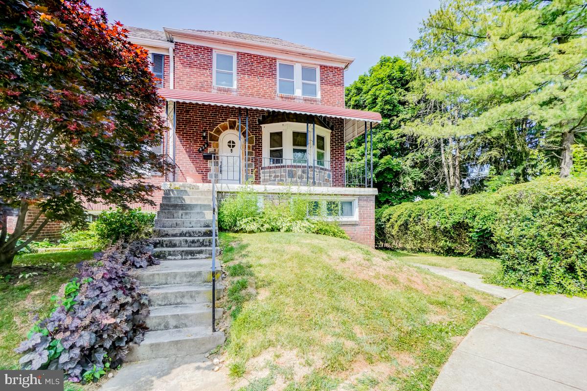 438 Overbrook Road Catonsville, MD 21228 - Photo 1 of 32