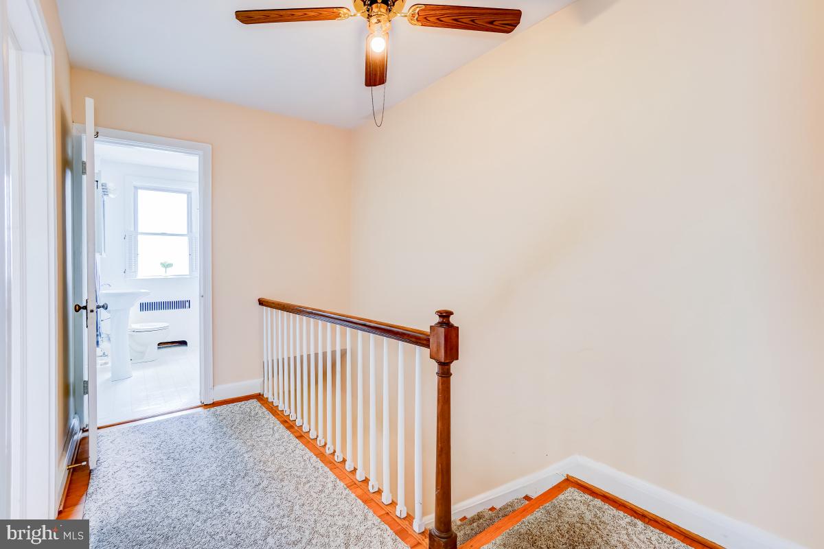438 Overbrook Road Catonsville, MD 21228 - Photo 14 of 32 Upper Level - Hall Landing