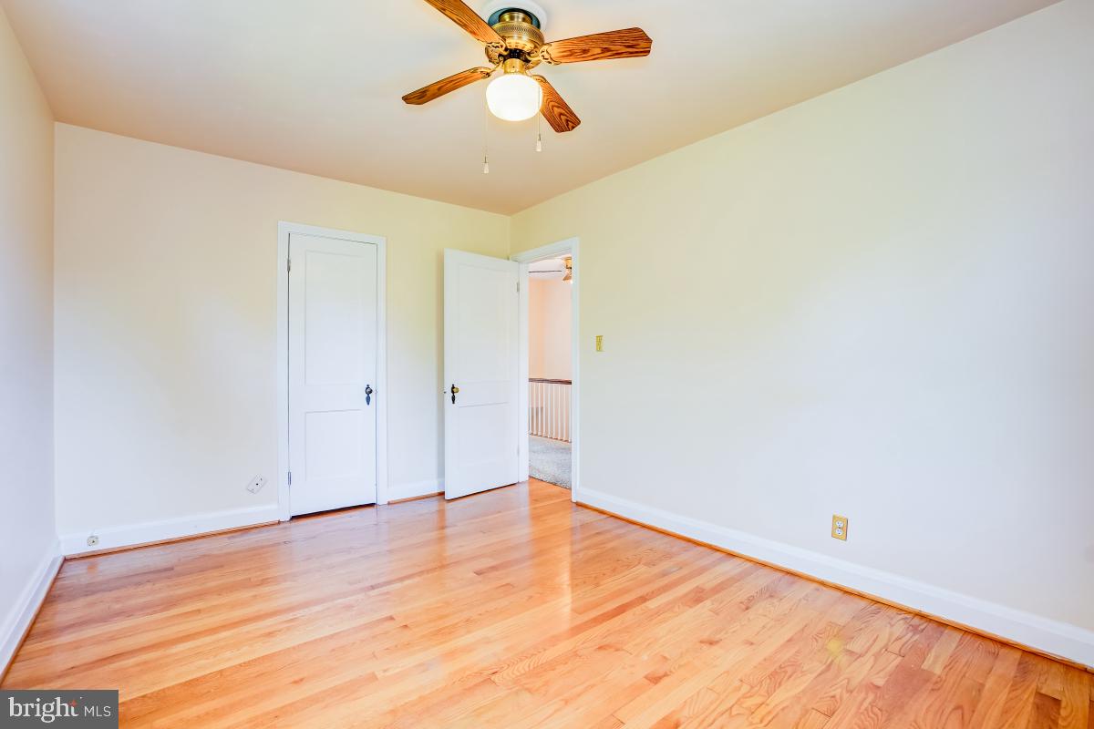 438 Overbrook Road Catonsville, MD 21228 - Photo 19 of 32