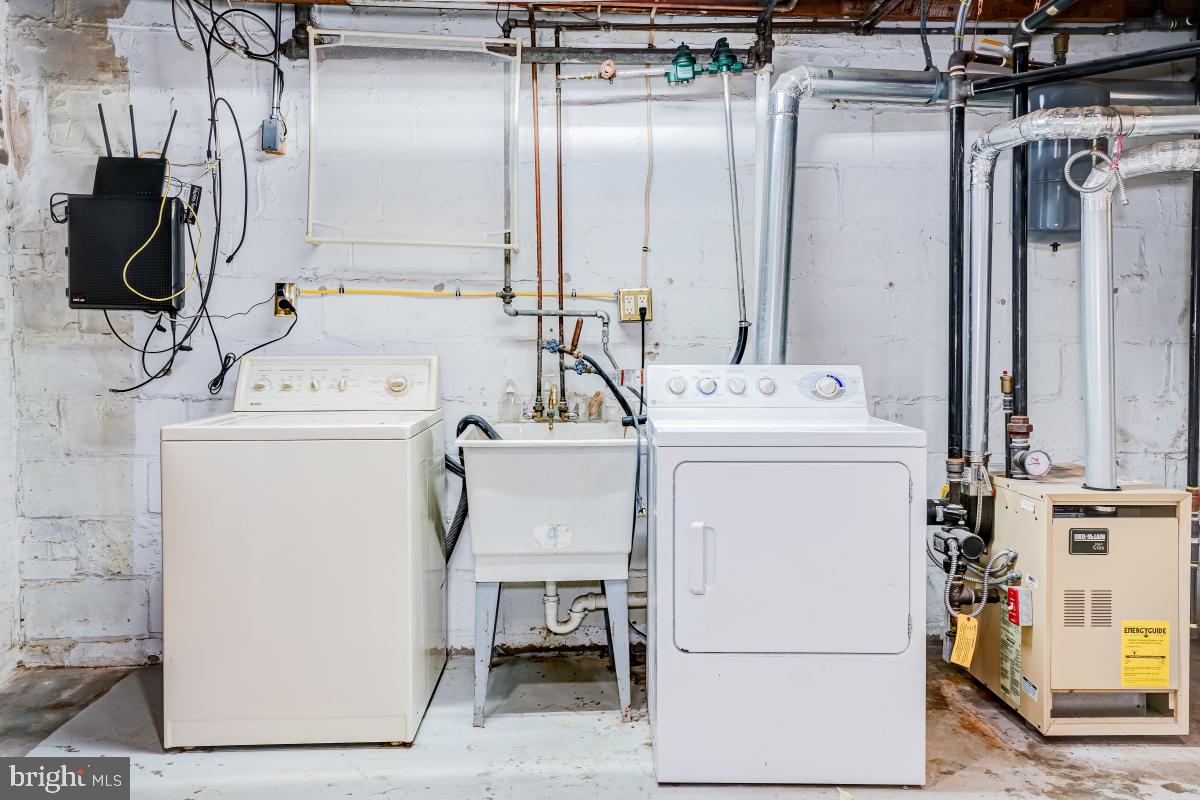 438 Overbrook Road Catonsville, MD 21228 - Photo 26 of 32 Utility Room