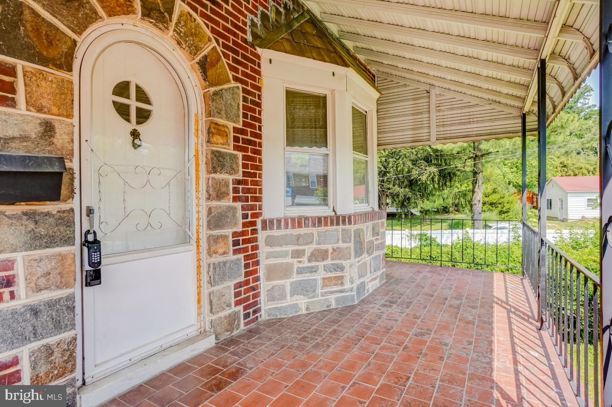 438 Overbrook Road Catonsville, MD 21228 - Photo 3 of 32 Front Porch with Awning