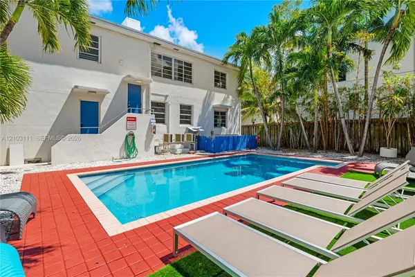 $2,600 | 1032 Michigan Avenue, Unit C, Miami Beach, FL 33139