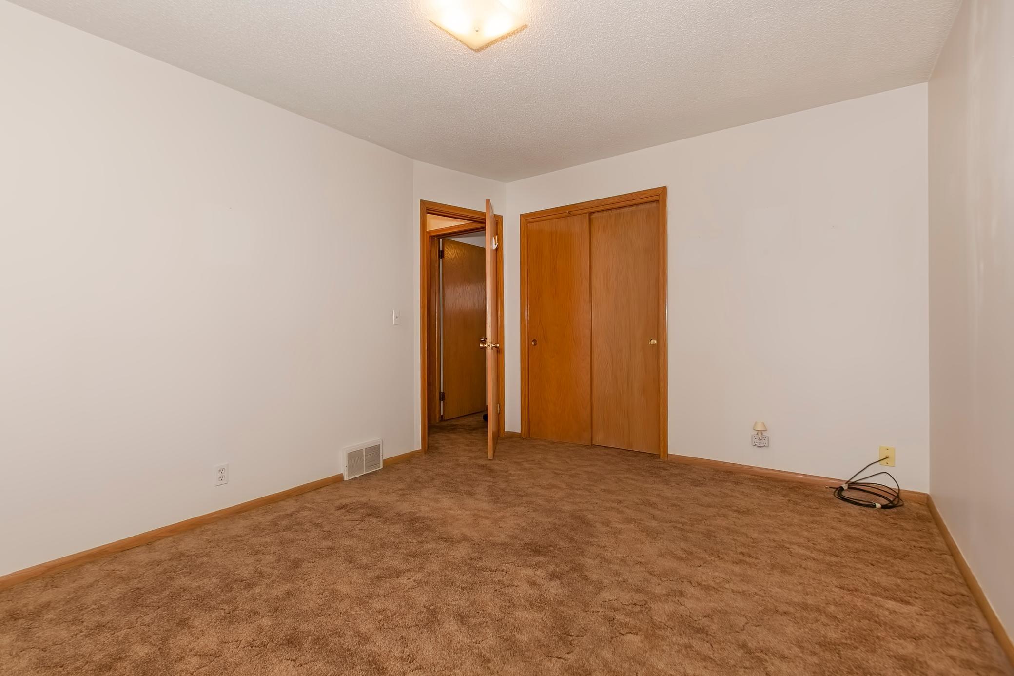 13412 Windyhill Road Minnetonka, MN 55305 - Photo 17 of 34 Gallery Image 17