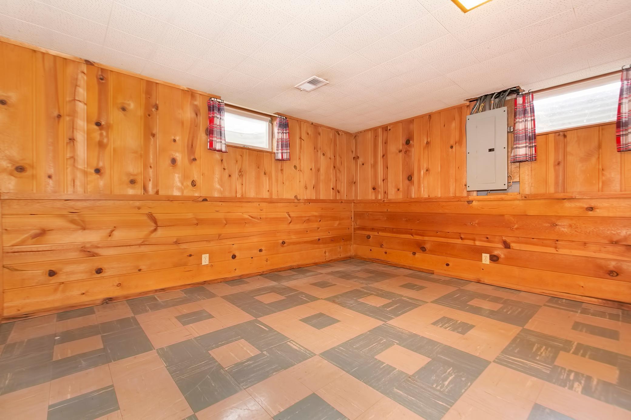 13412 Windyhill Road Minnetonka, MN 55305 - Photo 24 of 34 Gallery Image 24