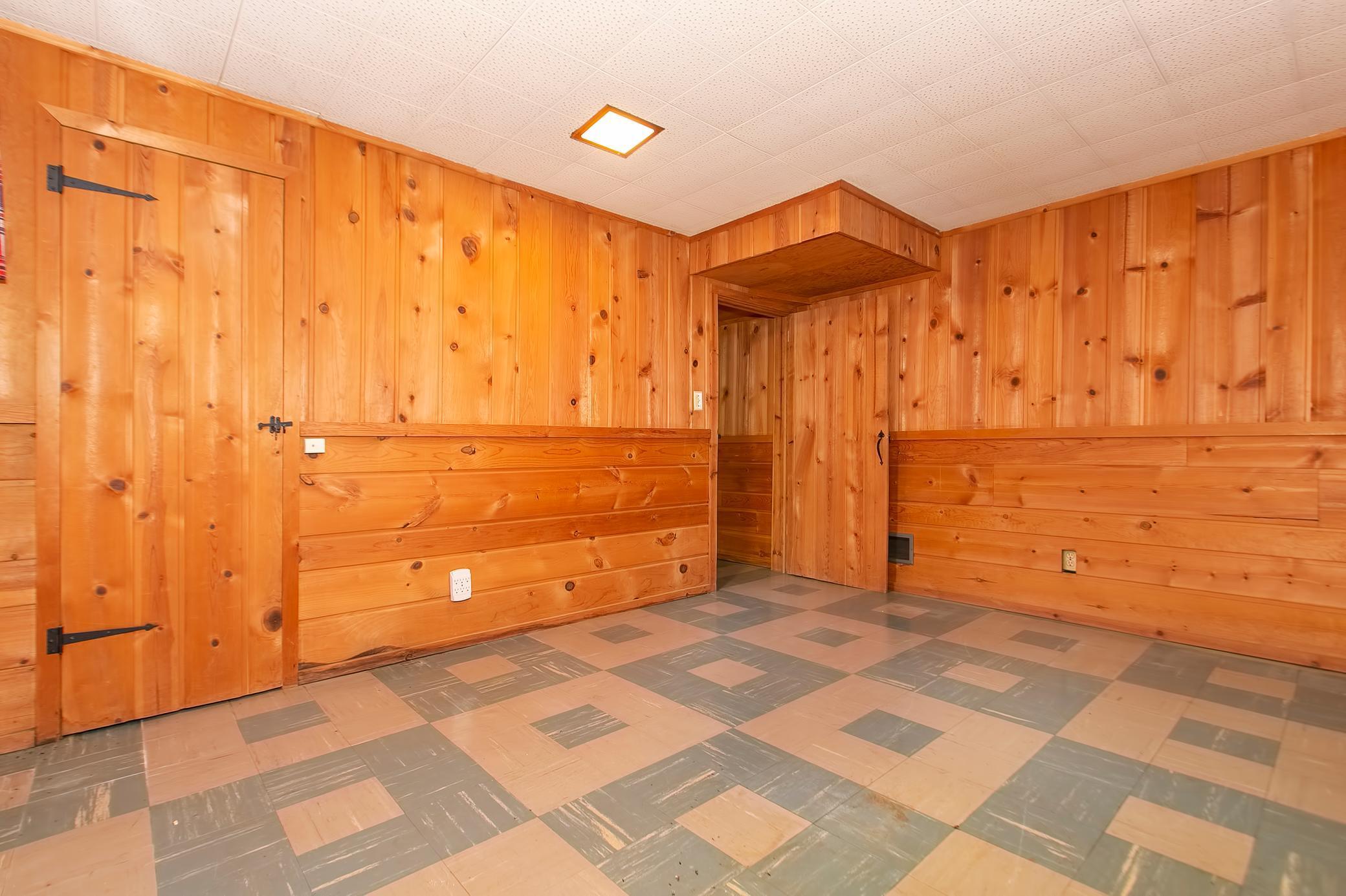 13412 Windyhill Road Minnetonka, MN 55305 - Photo 25 of 34 Gallery Image 25