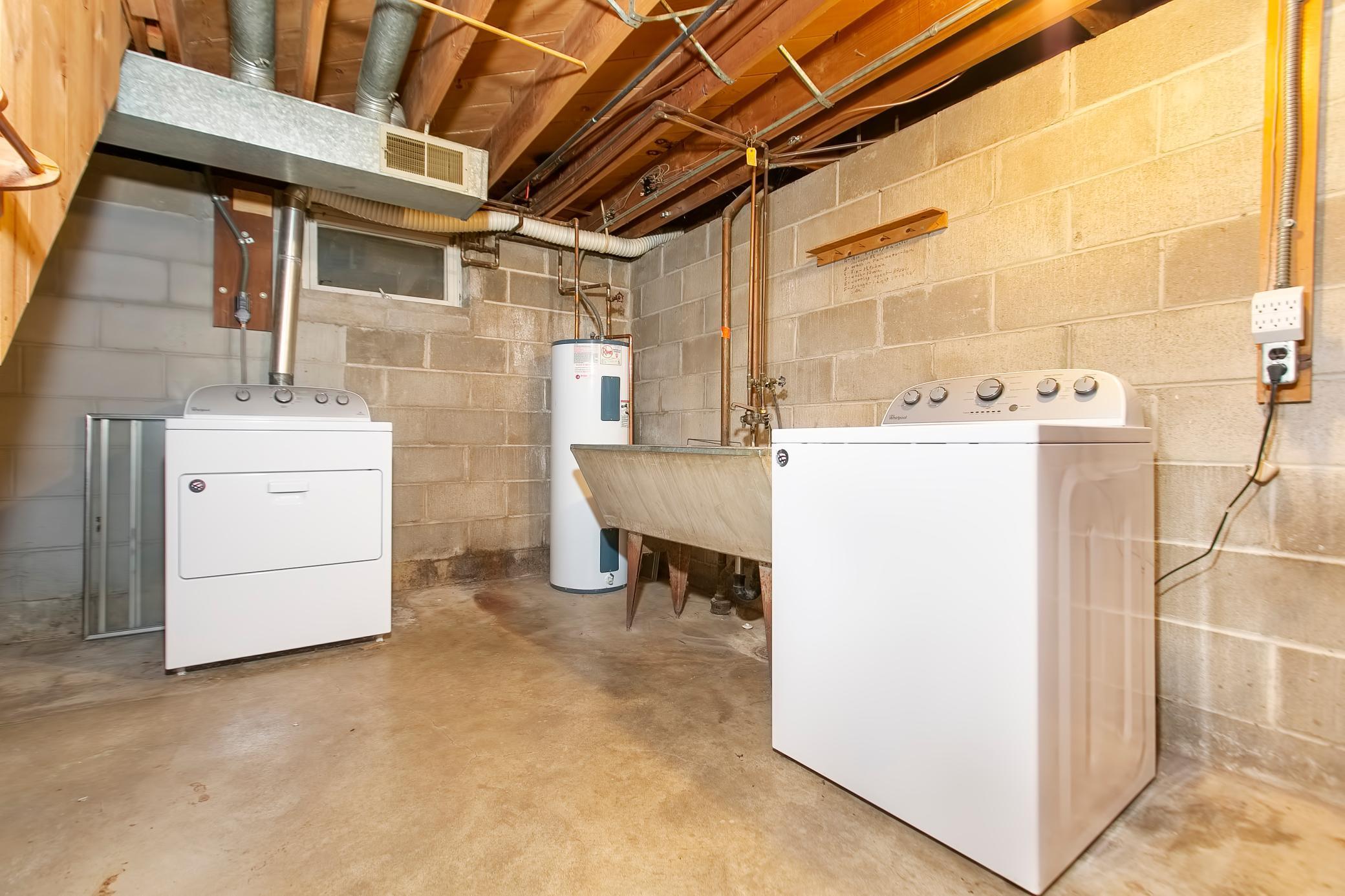 13412 Windyhill Road Minnetonka, MN 55305 - Photo 29 of 34 Gallery Image 29
