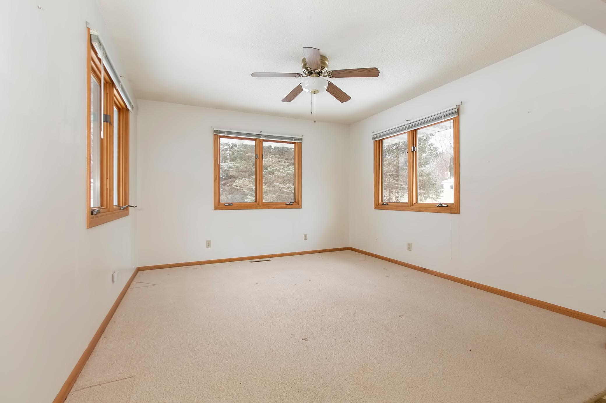 13412 Windyhill Road Minnetonka, MN 55305 - Photo 9 of 34 Gallery Image 9