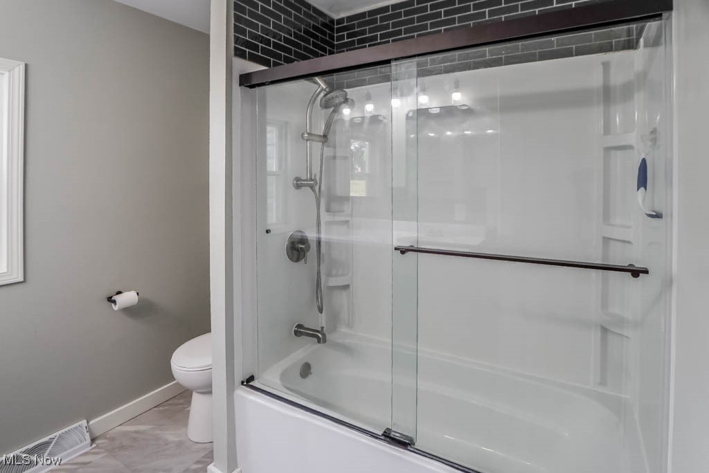 5008 2nd Street Northwest Canton, OH 44708 - Photo 19 of 26 Full Bathroom