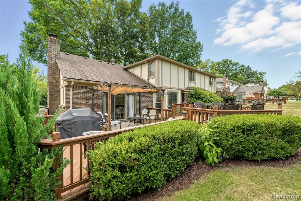 1938 Kilburn Road West Rochester Hills, MI 48306 - Photo 57 of 69