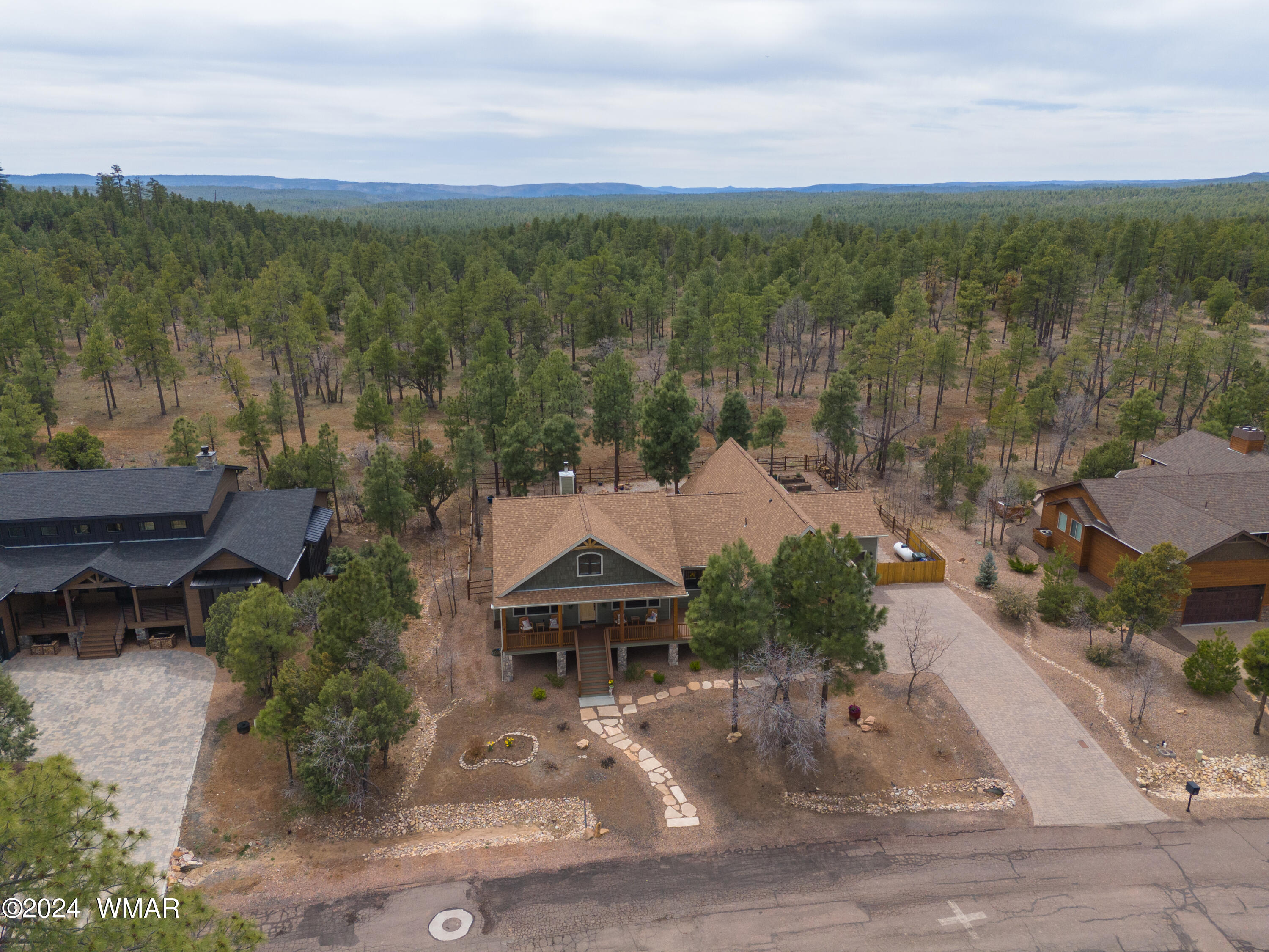 5970 Rim Road Lakeside, AZ 85929 - Photo 4 of 52 Gallery Image 4