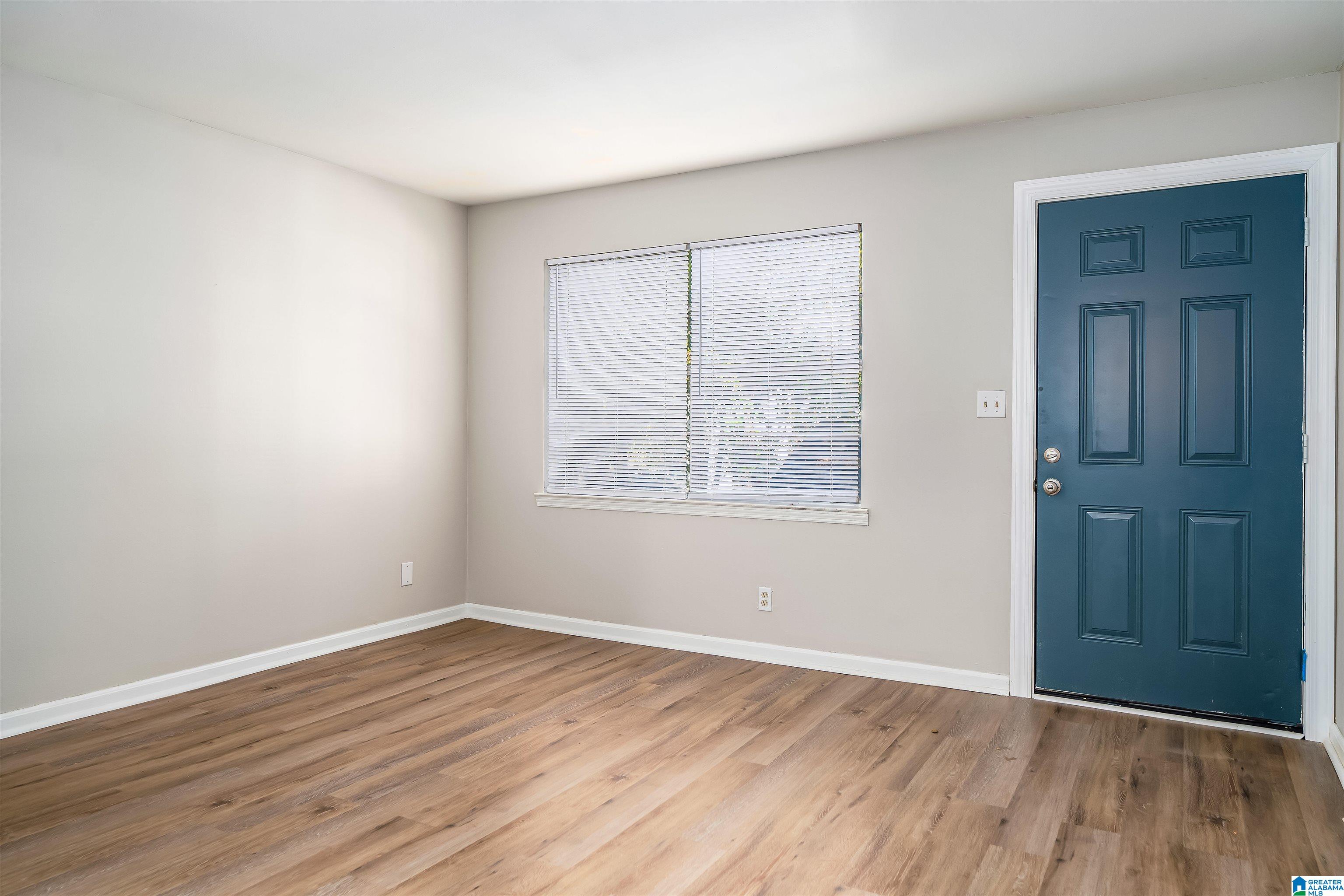 2524 18th Place South Birmingham, AL 35209 - Photo 6 of 17