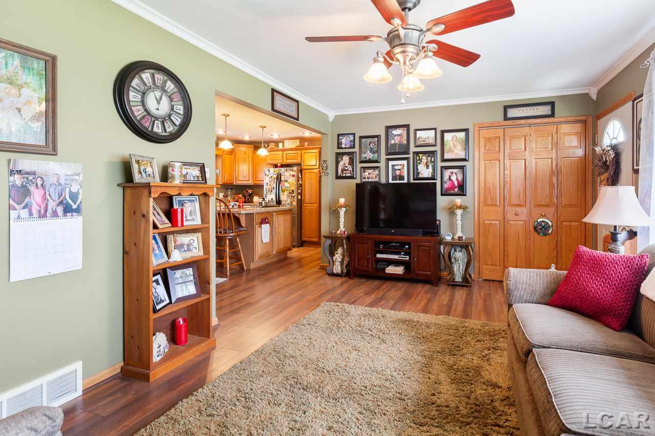 8026 Packard Road Morenci, MI 49256 - Photo 5 of 29 50013589-4.JPG