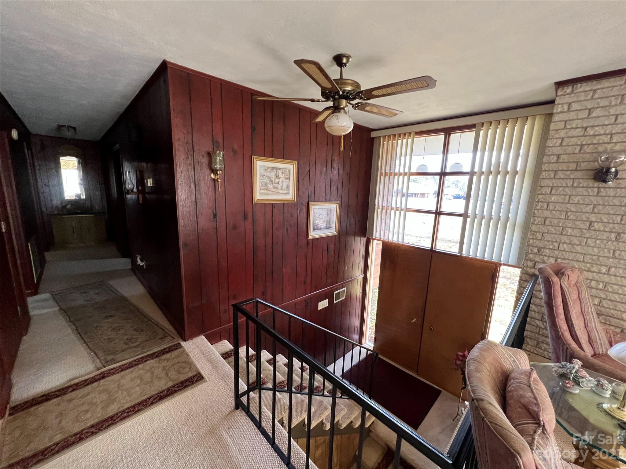 682 Summers Road Valdese, NC 28690 - Photo 19 of 45 a view of a livingroom with furniture