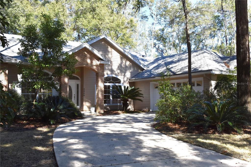 2406 Southwest 98 Drive Gainesville, FL 32608 - Photo 2 of 47