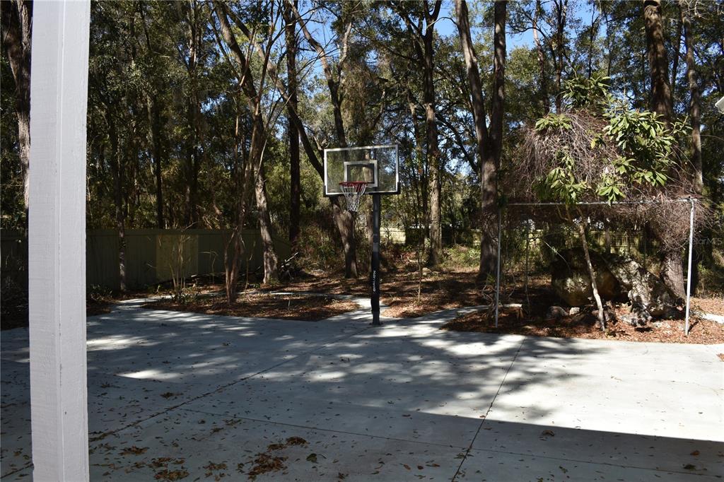 2406 Southwest 98 Drive Gainesville, FL 32608 - Photo 41 of 47