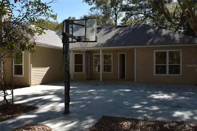 $3,450 | 2406 Southwest 98 Drive, Gainesville, FL 32608