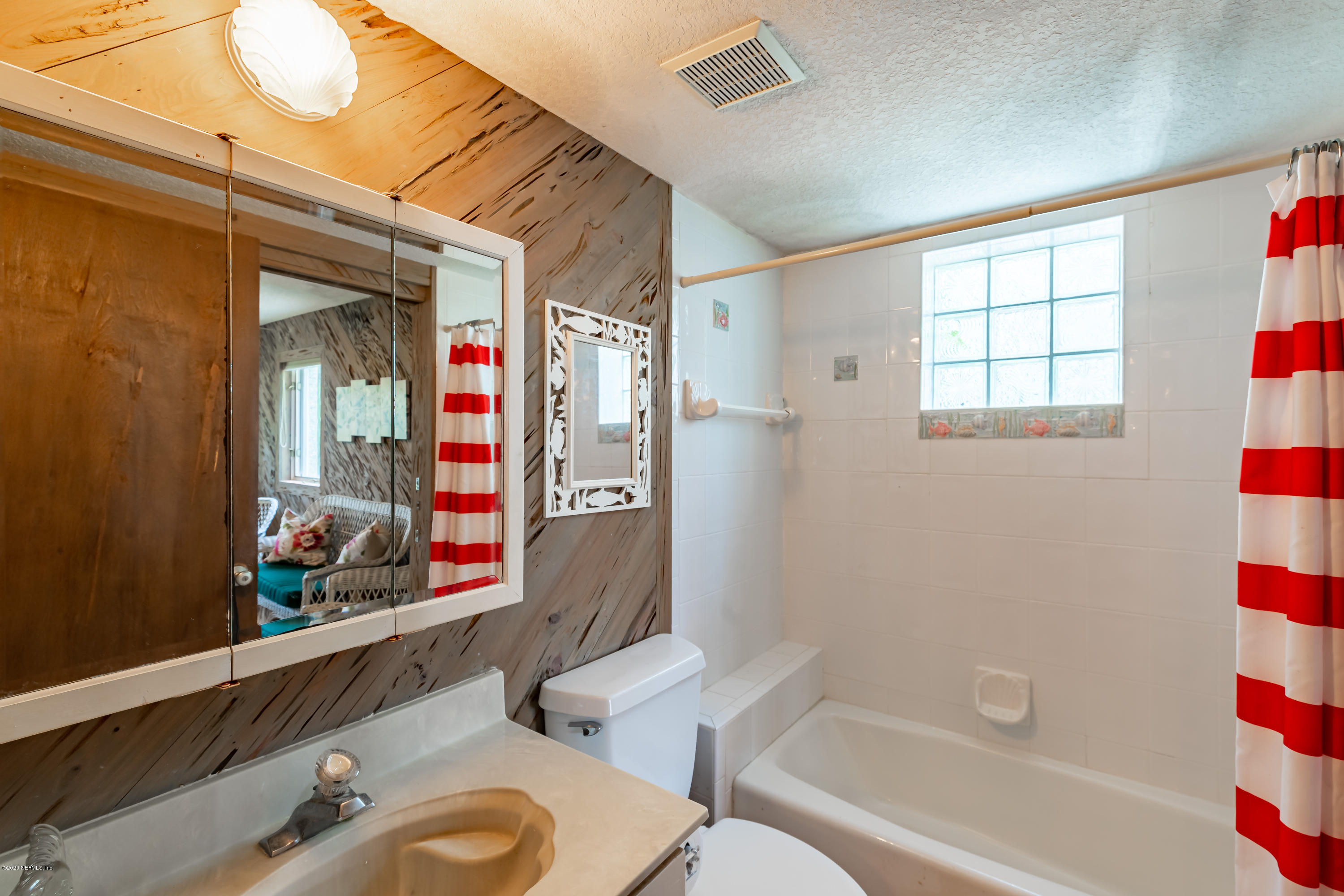 2375 Seminole Road Atlantic Beach, FL 32233 - Photo 22 of 58 Pool Bathroom