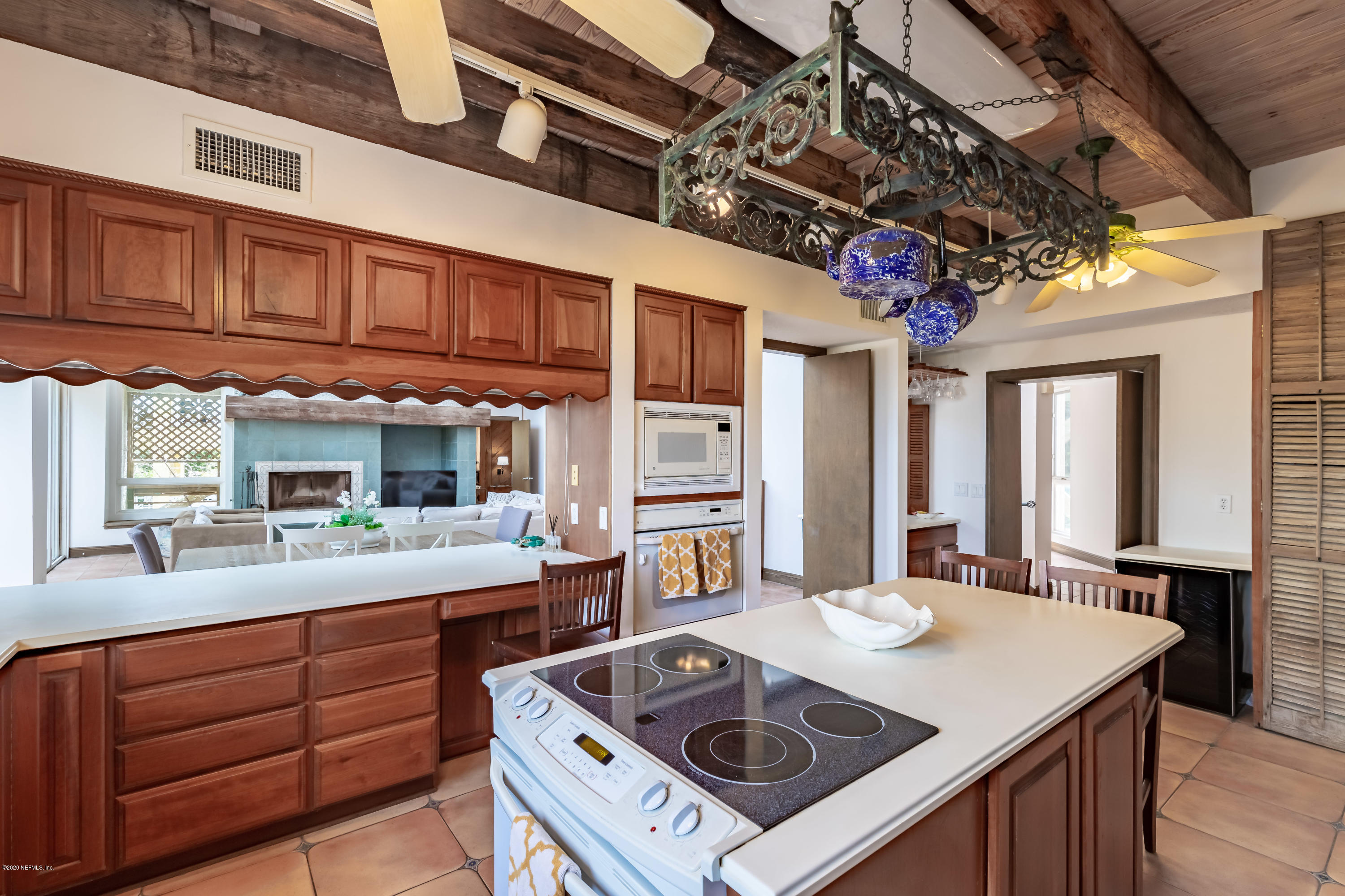 2375 Seminole Road Atlantic Beach, FL 32233 - Photo 32 of 58 Kitchen