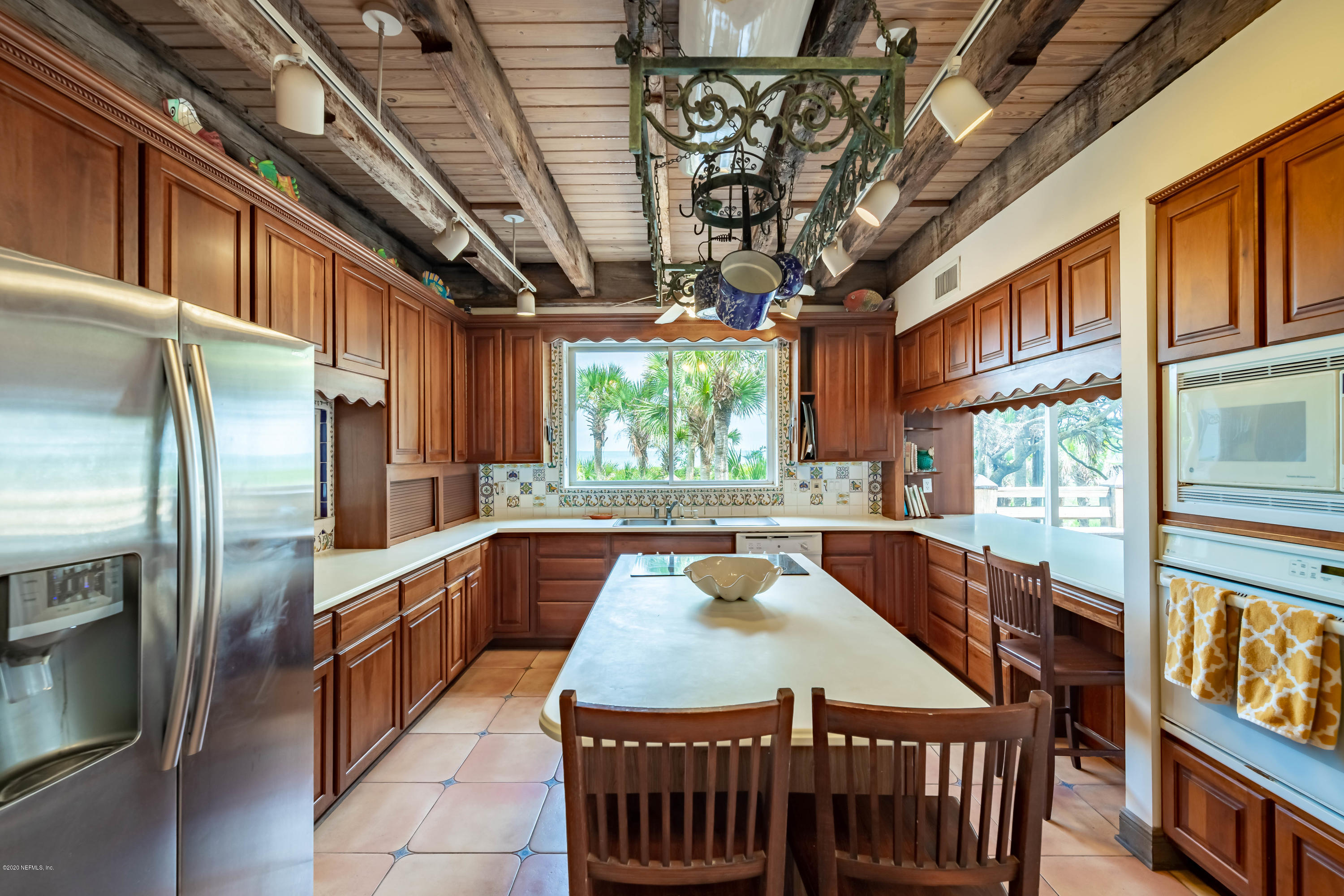 2375 Seminole Road Atlantic Beach, FL 32233 - Photo 33 of 58 Kitchen