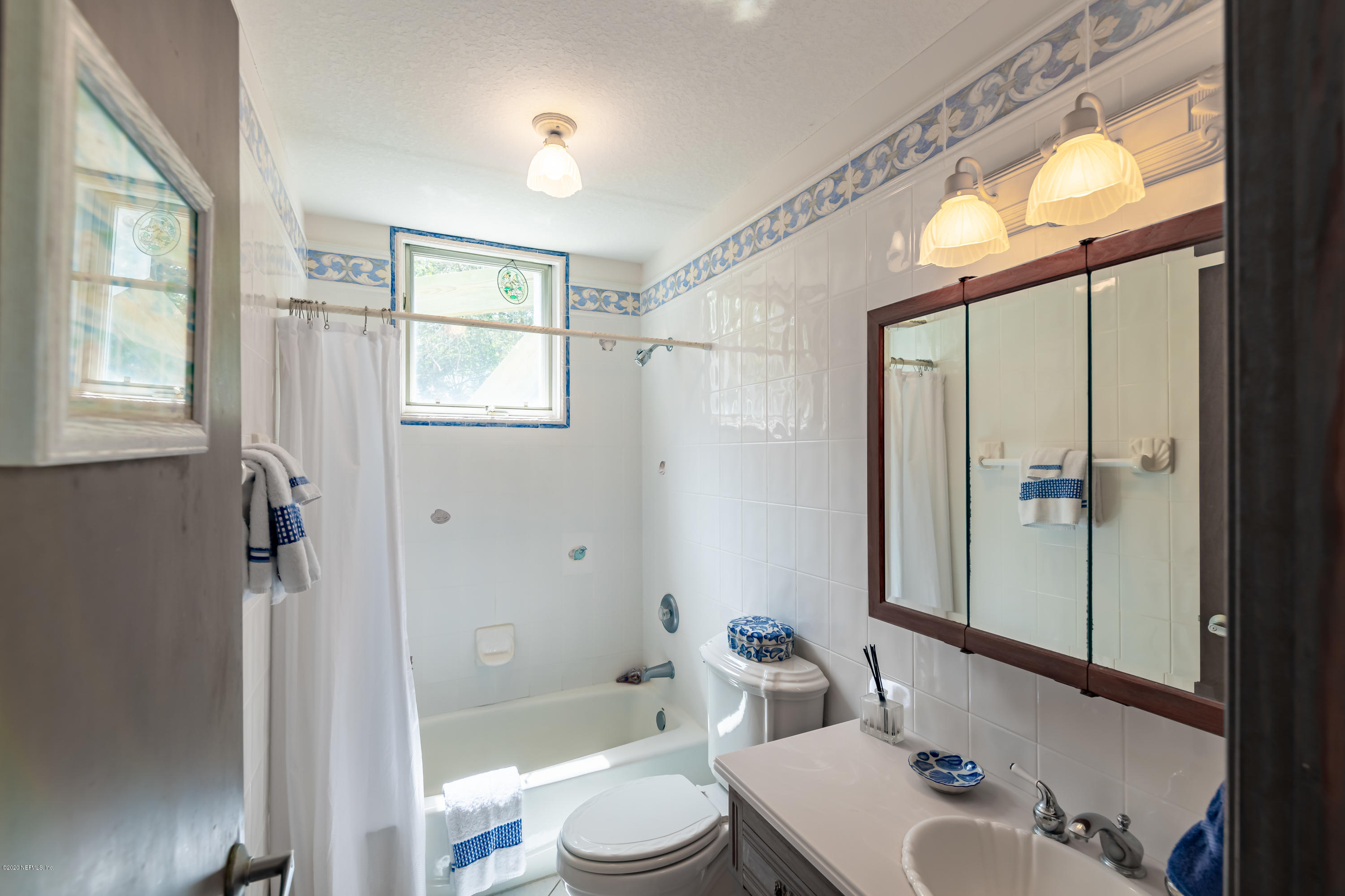 2375 Seminole Road Atlantic Beach, FL 32233 - Photo 37 of 58 Bedroom 2 Bath Room