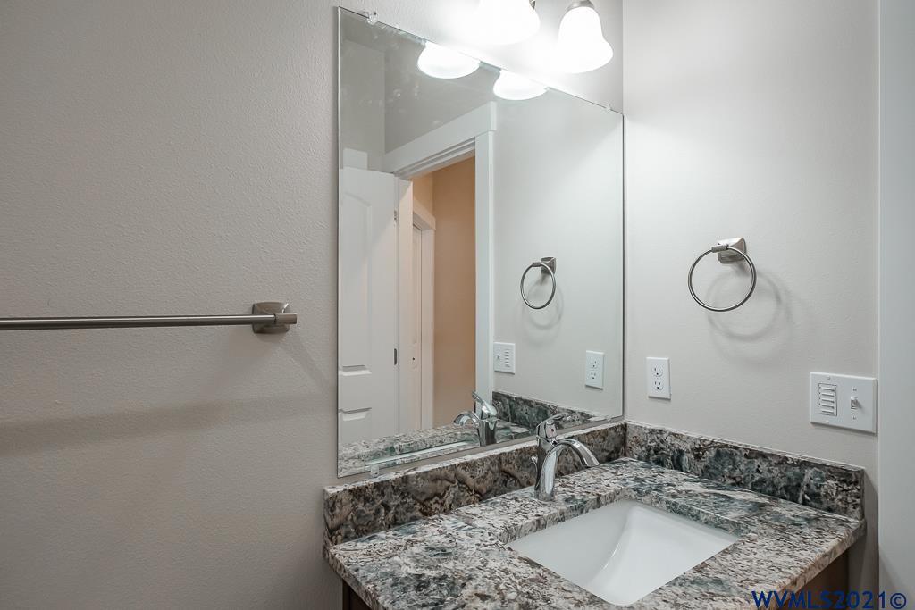 2605 Northwest Gibson Hill Road Albany, OR 97321 - Photo 23 of 39 Gallery Image 23