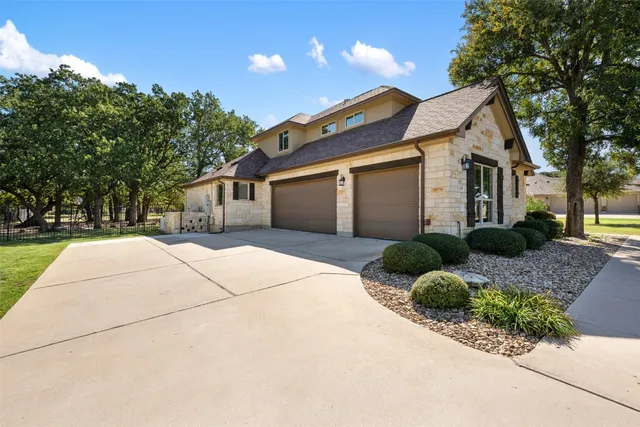 $890,000 | 129 Camp Verde Drive, Georgetown, TX 78633