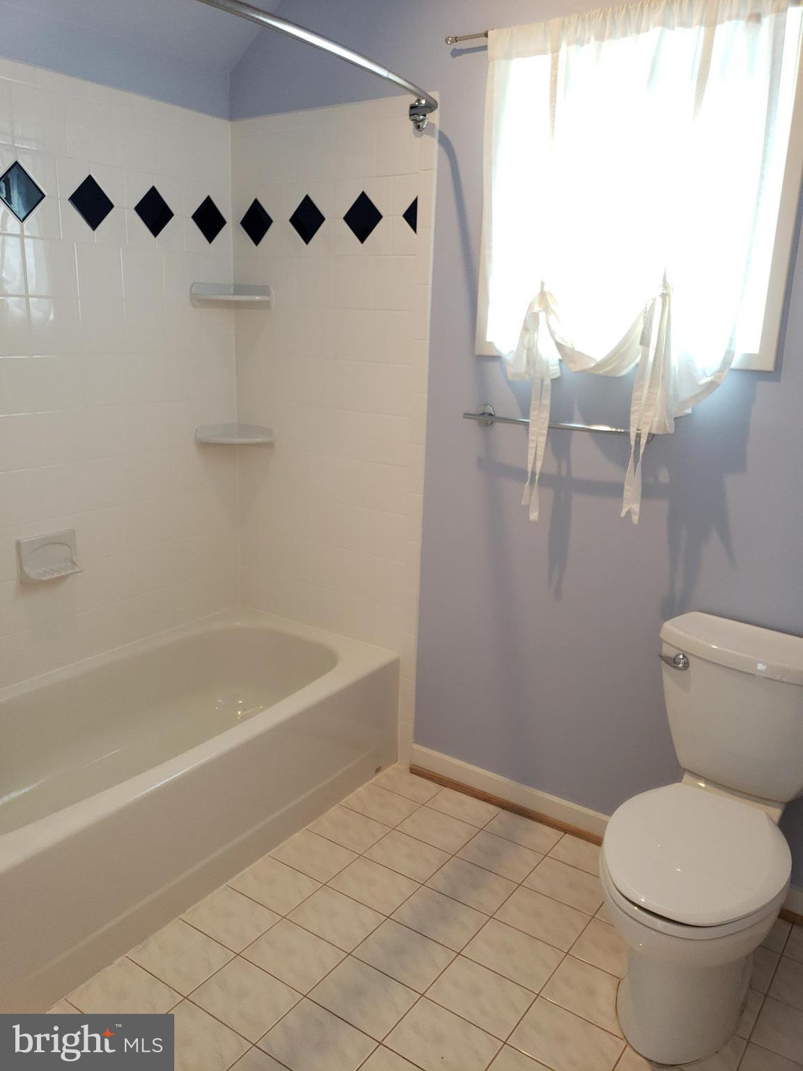 2043 Beacon Place Reston, VA 20191 - Photo 21 of 30 Upper Level Bath view 2