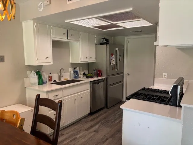 $2,400 | 3209 Twinberry Cove, Unit A, Austin, TX 78746