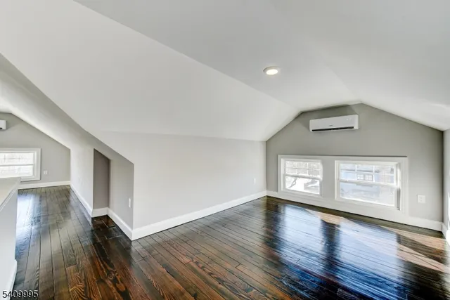 $3,900 | 281 Altamont Place, Somerville, NJ 08876