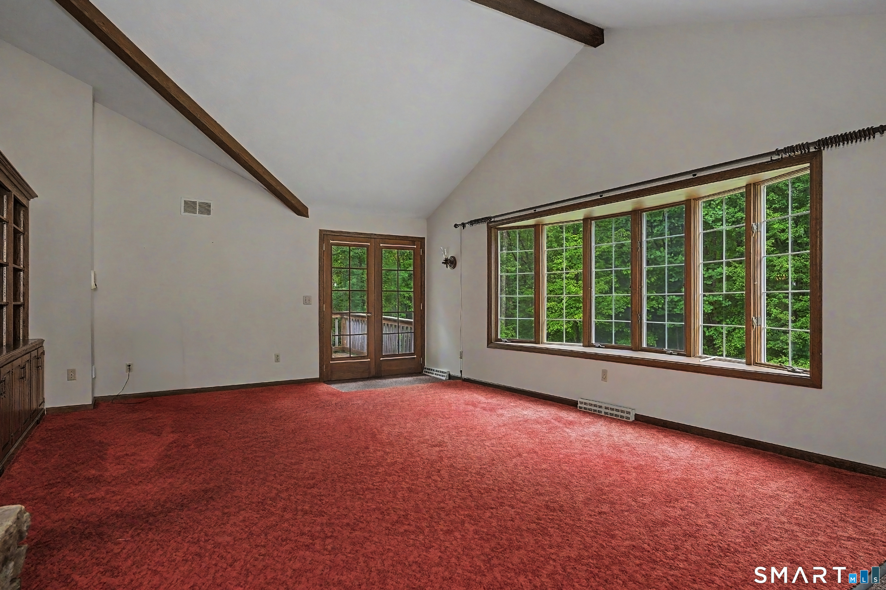 370 Hubbard Road Haddam, CT 06441 - Photo 20 of 39