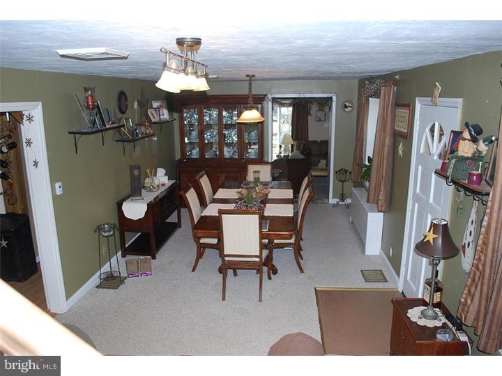 525 Colebrookdale Road Boyertown, PA 19512 - Photo 12 of 23 Dining Room