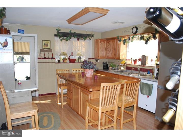 525 Colebrookdale Road Boyertown, PA 19512 - Photo 21 of 23 Kitchen